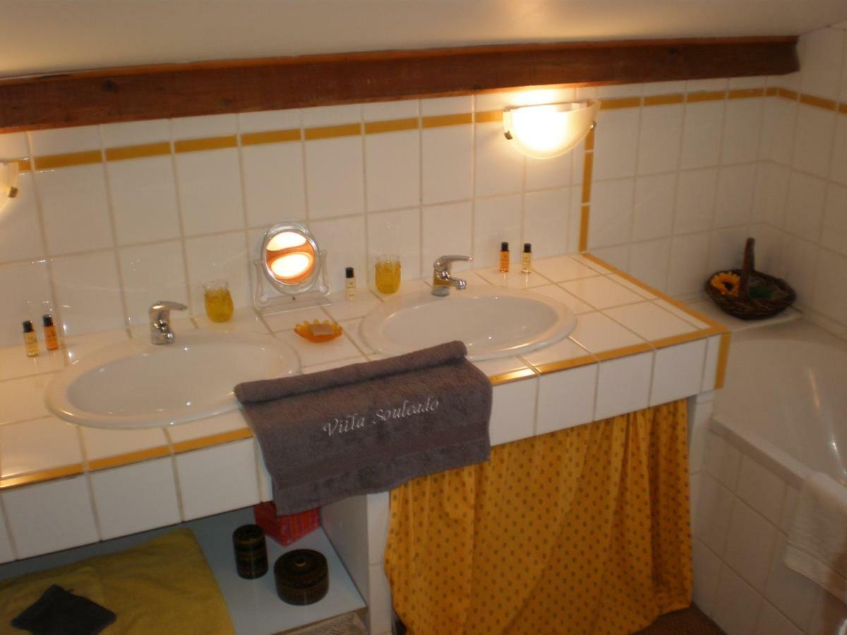 Ferienwohnung Appart Amande Des Amandeirets Châteauneuf-lès-Martigues Exterior foto